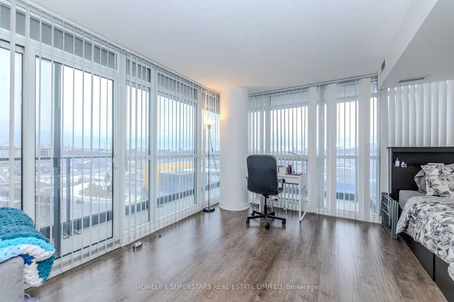 Additional property image - 19 Singer Crt Unit 601A