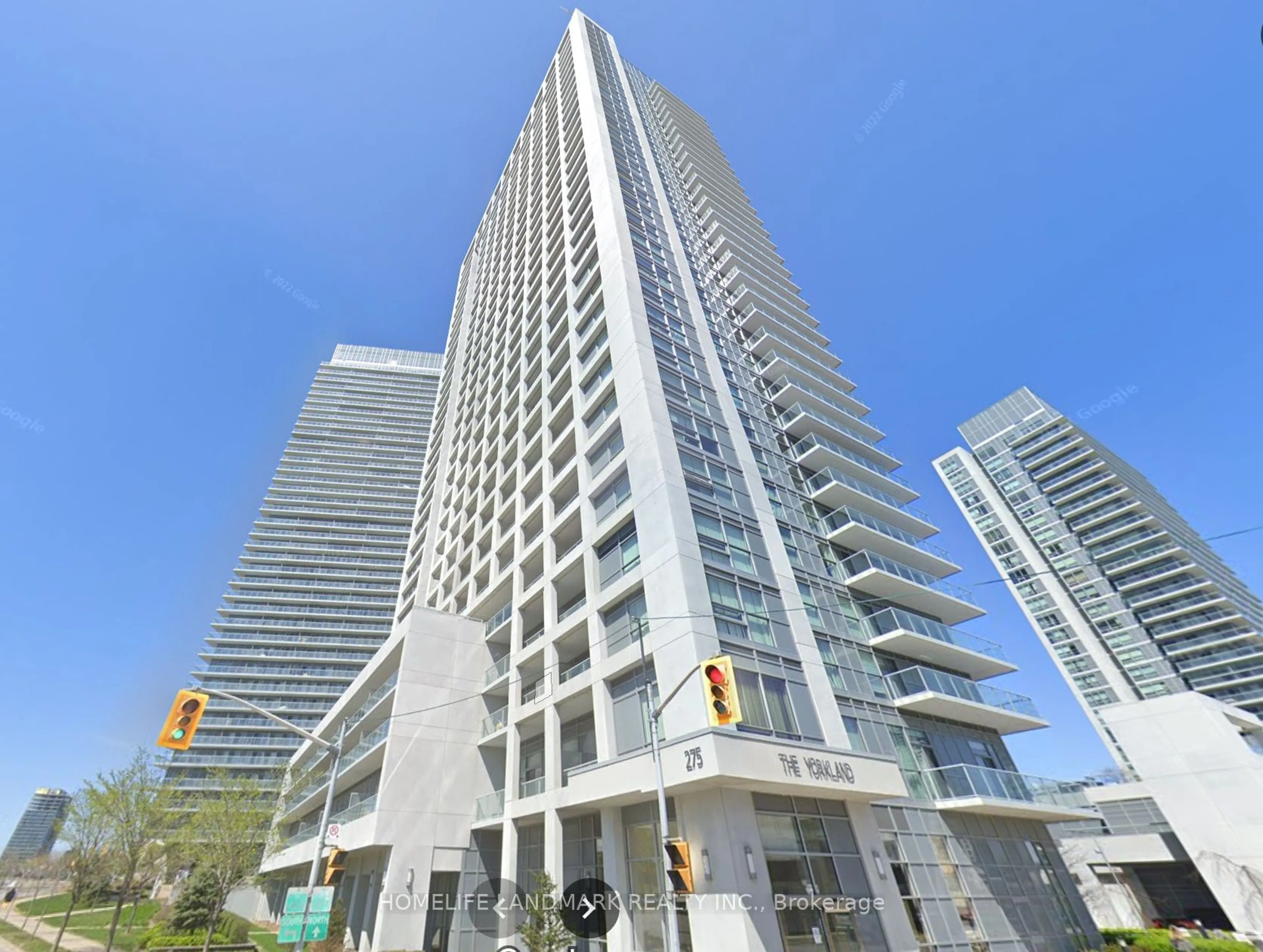 Indoor foyer for 275 Yorkland Rd #1612, Toronto Ontario M2J 0B4