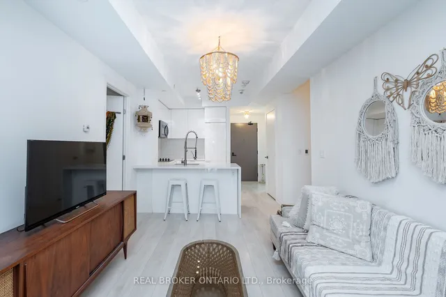 Additional property image - 223 St. Clair Ave Unit 201