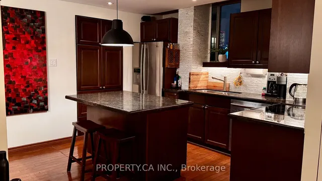 Additional property image - 95 Lombard St Unit 801