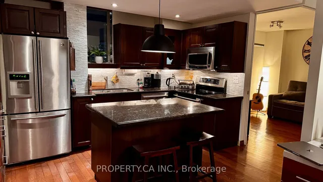 Additional property image - 95 Lombard St Unit 801