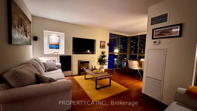 Additional property image - 95 Lombard St Unit 801