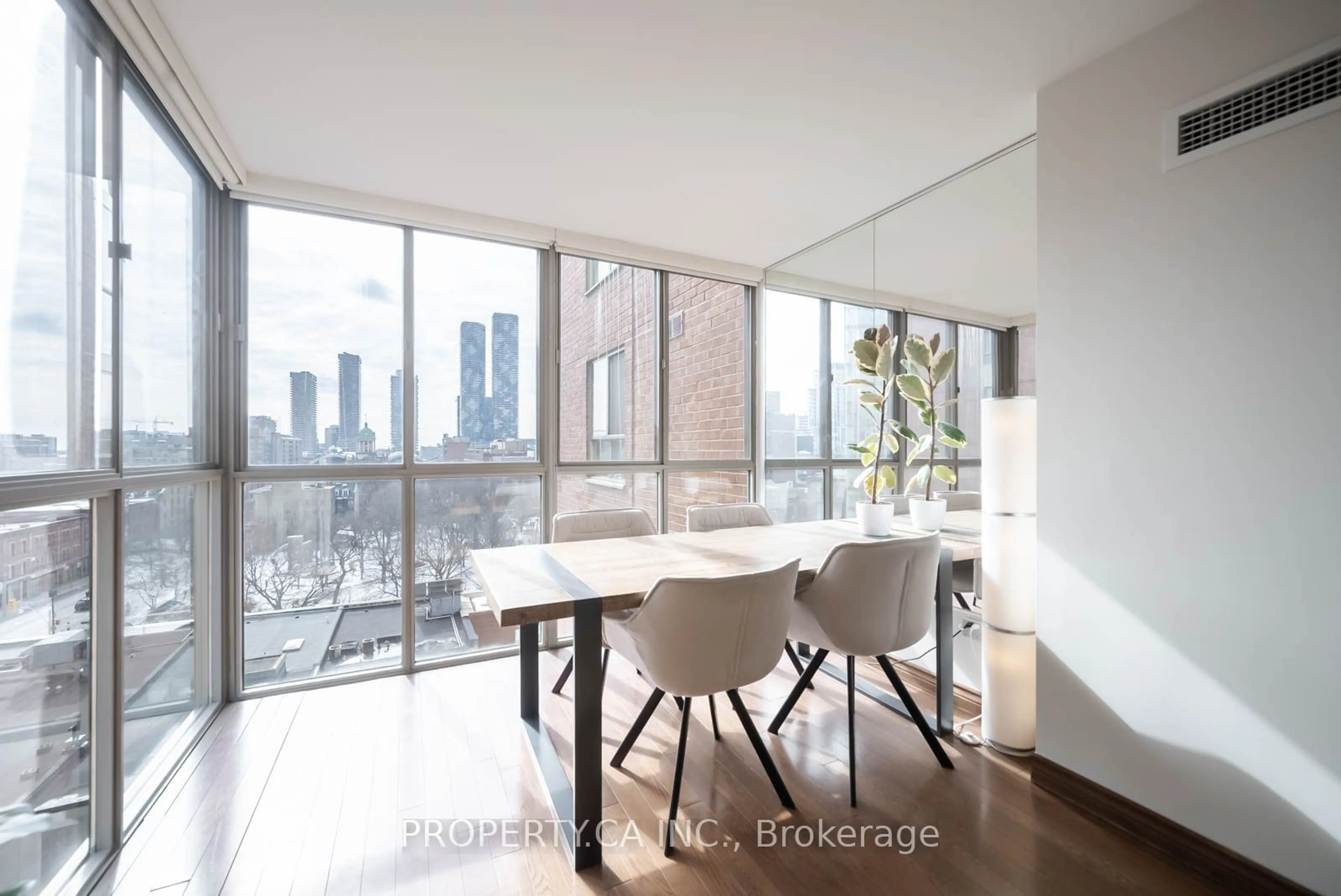 Dining room, wood/laminate floor for 95 Lombard St #801, Toronto Ontario M5C 2V3