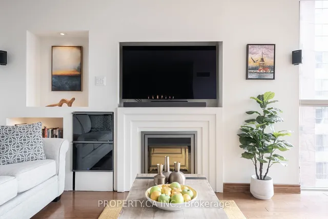 Additional property image - 95 Lombard St Unit 801