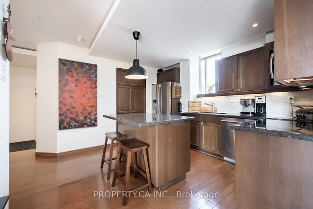 Additional property image - 95 Lombard St Unit 801