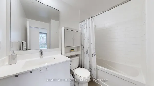 Additional image 9 of 18 Rean Dr Unit 215