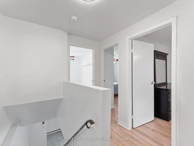 Additional property image - 94 Plum Tree Way