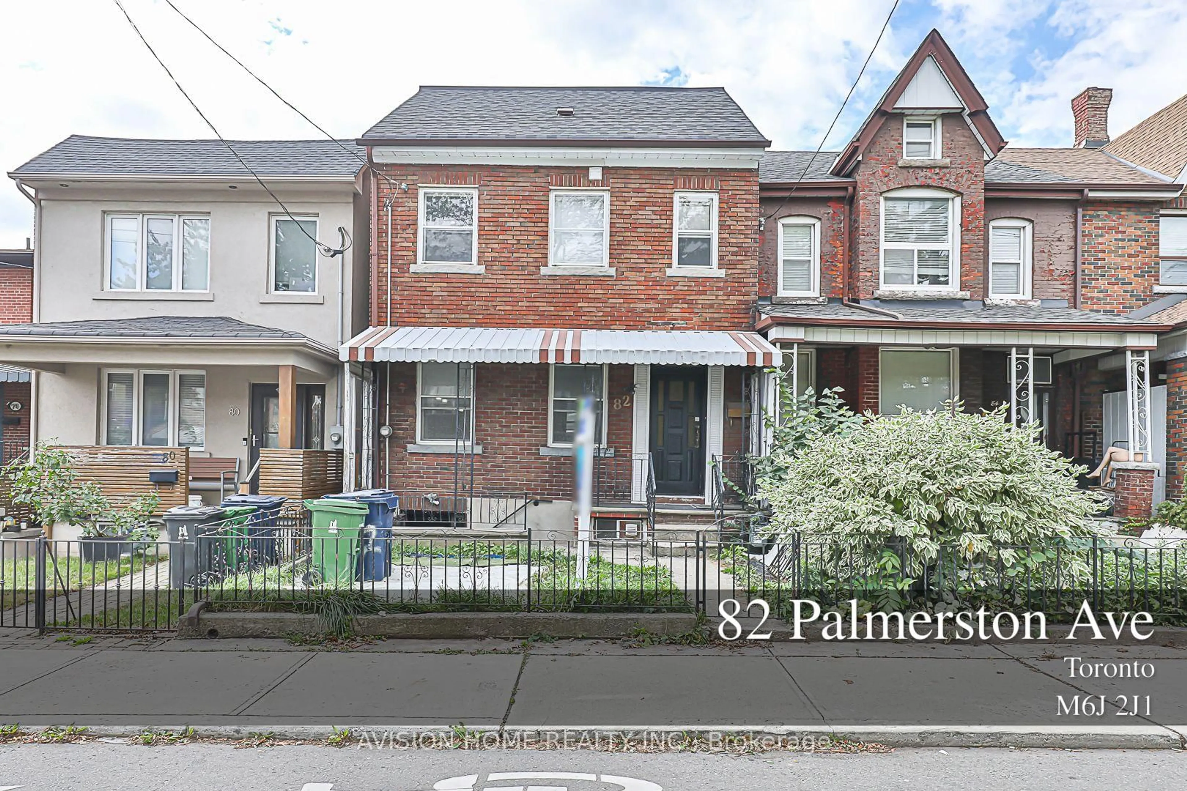 Home with brick exterior material, street for 82 Palmerston Ave, Toronto Ontario M6J 2J1