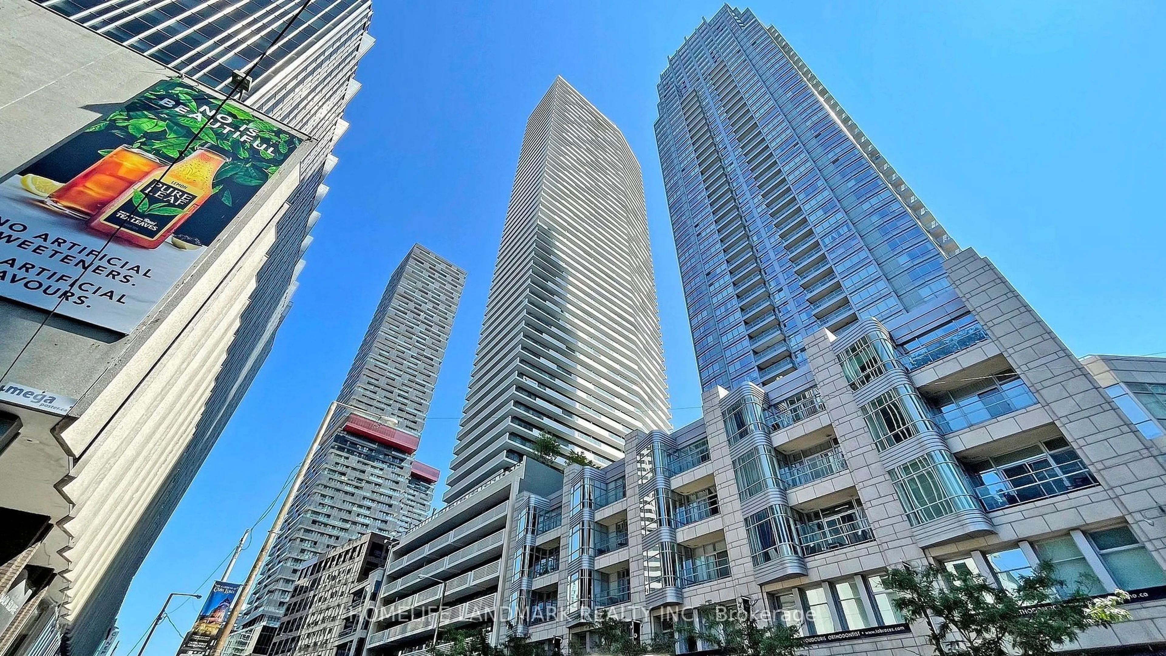 Patio, city buildings view from balcony for 2221 Yonge St #5109, Toronto Ontario M4S 2B4