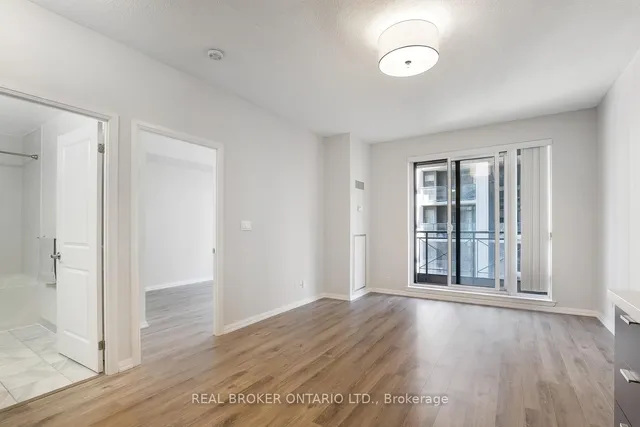 Additional property image - 35 Hayden St Unit 807