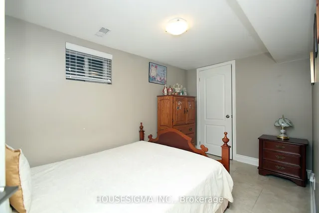 Additional property image - 94 Fairholme Ave