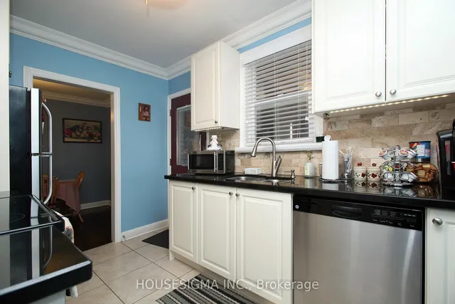 Additional property image - 94 Fairholme Ave