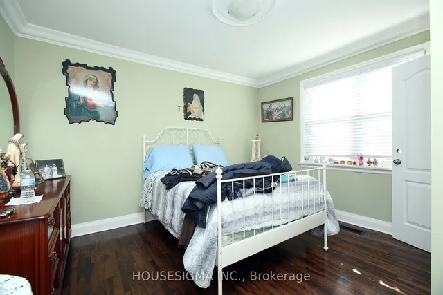 Additional property image - 94 Fairholme Ave