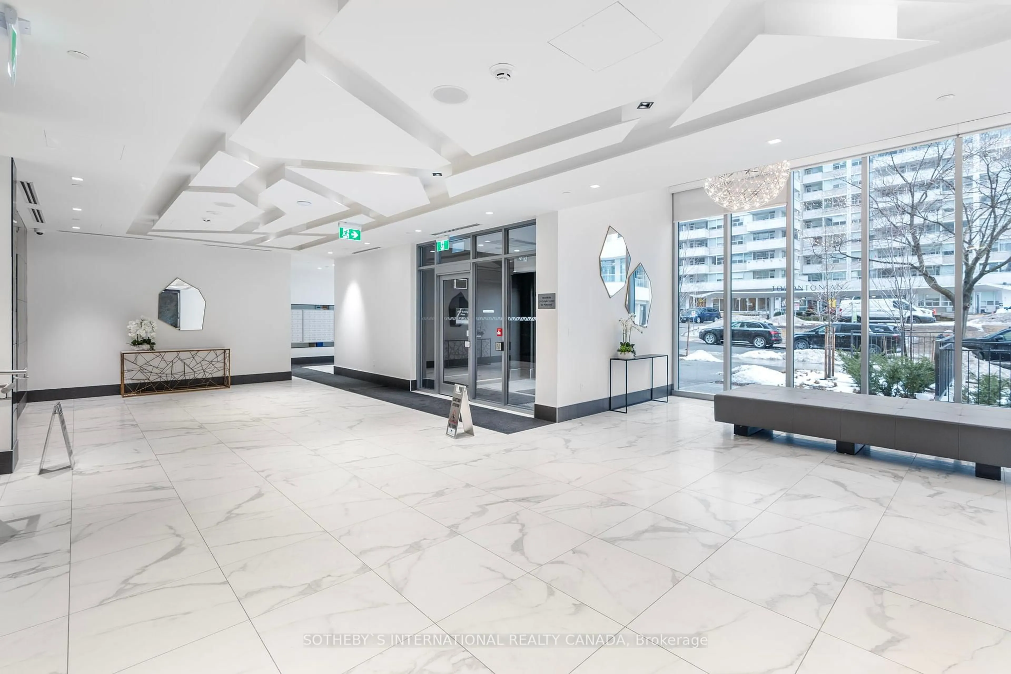 Lobby for 50 Dunfield Ave #711, Toronto Ontario M4S 3A4