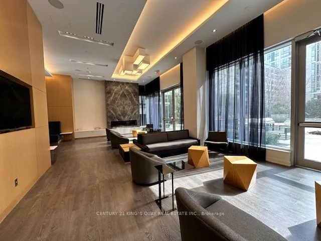 Additional property image - 101 Erskine Ave Unit 1404