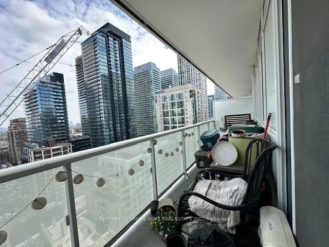 Additional property image - 101 Erskine Ave Unit 1404