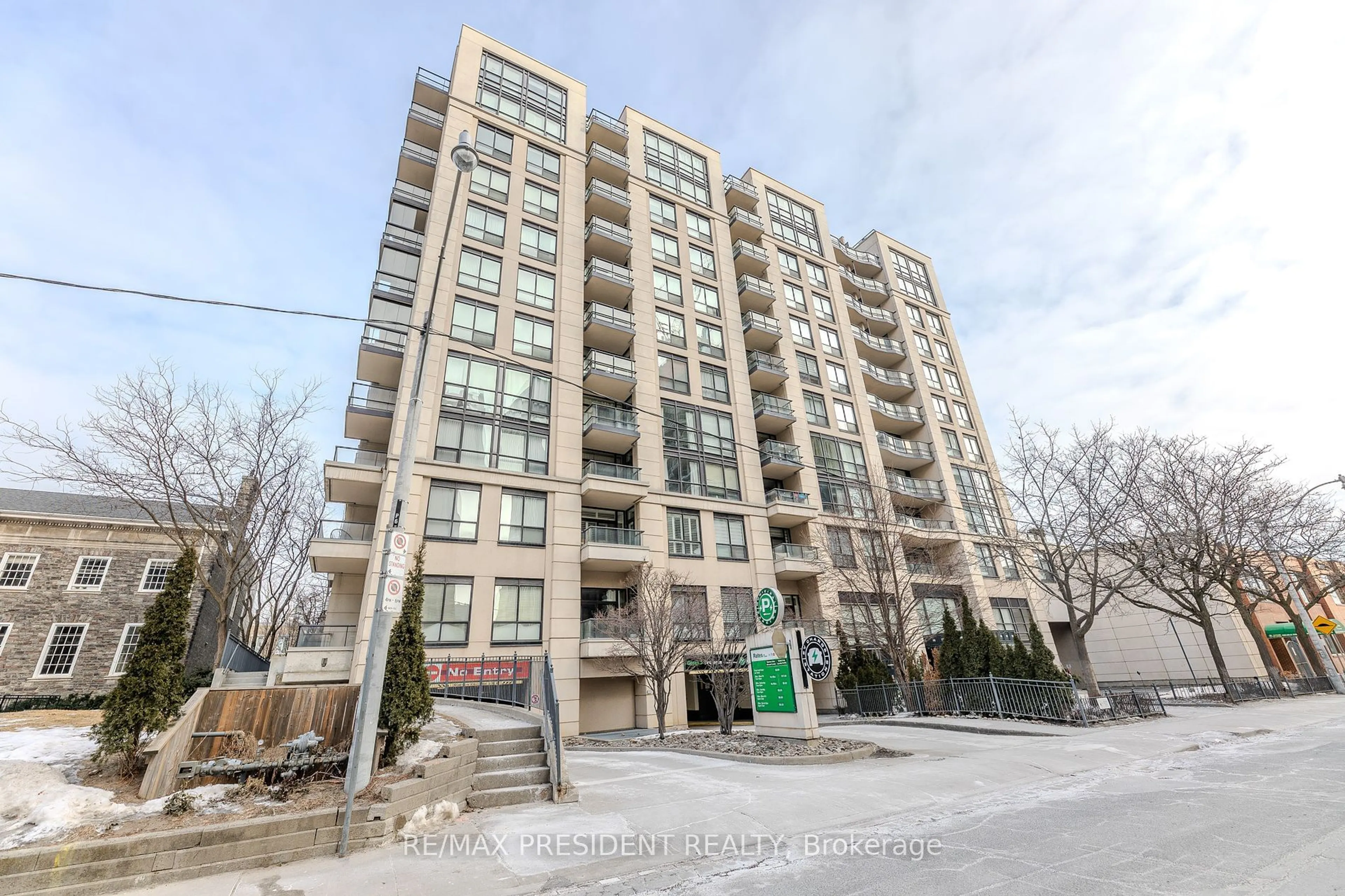 Unknown for 10 Delisle Ave #611, Toronto Ontario M4V 3C6