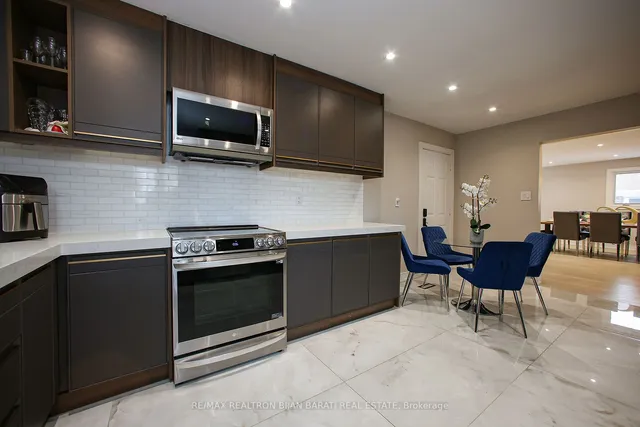 Additional property image - 66 Moore Park Ave