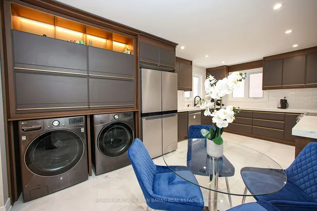 Additional property image - 66 Moore Park Ave