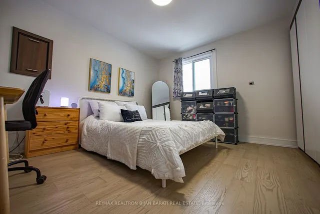 Additional property image - 66 Moore Park Ave
