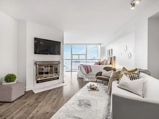 Additional property image - 705 King St Unit 1908
