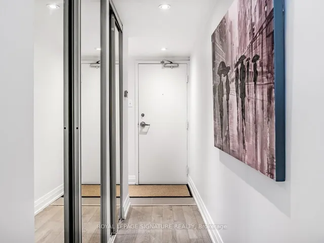 Additional property image - 705 King St Unit 1908