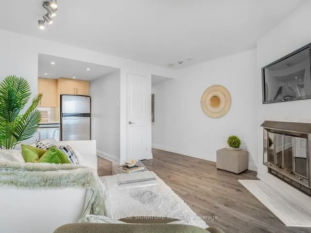 Additional property image - 705 King St Unit 1908