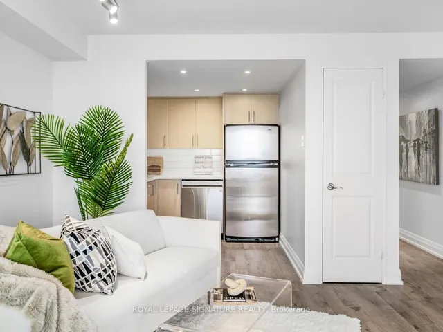 Additional property image - 705 King St Unit 1908