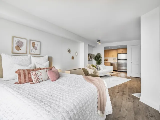 Additional property image - 705 King St Unit 1908