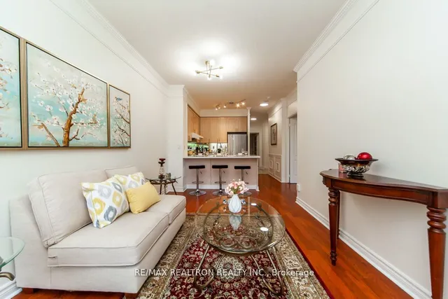 Additional property image - 555 Yonge St Unit #309