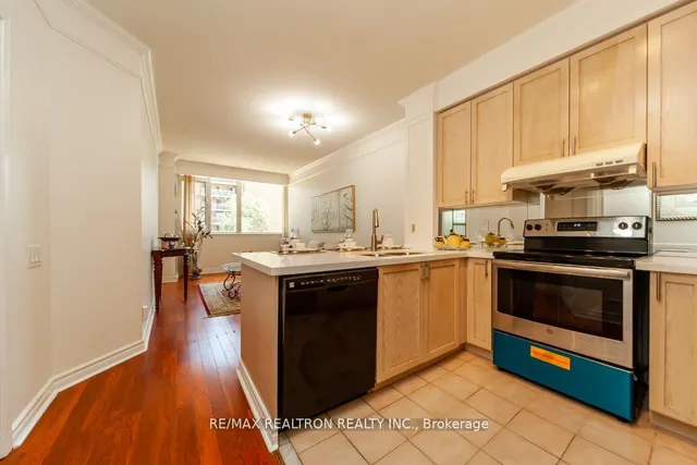 Additional property image - 555 Yonge St Unit #309