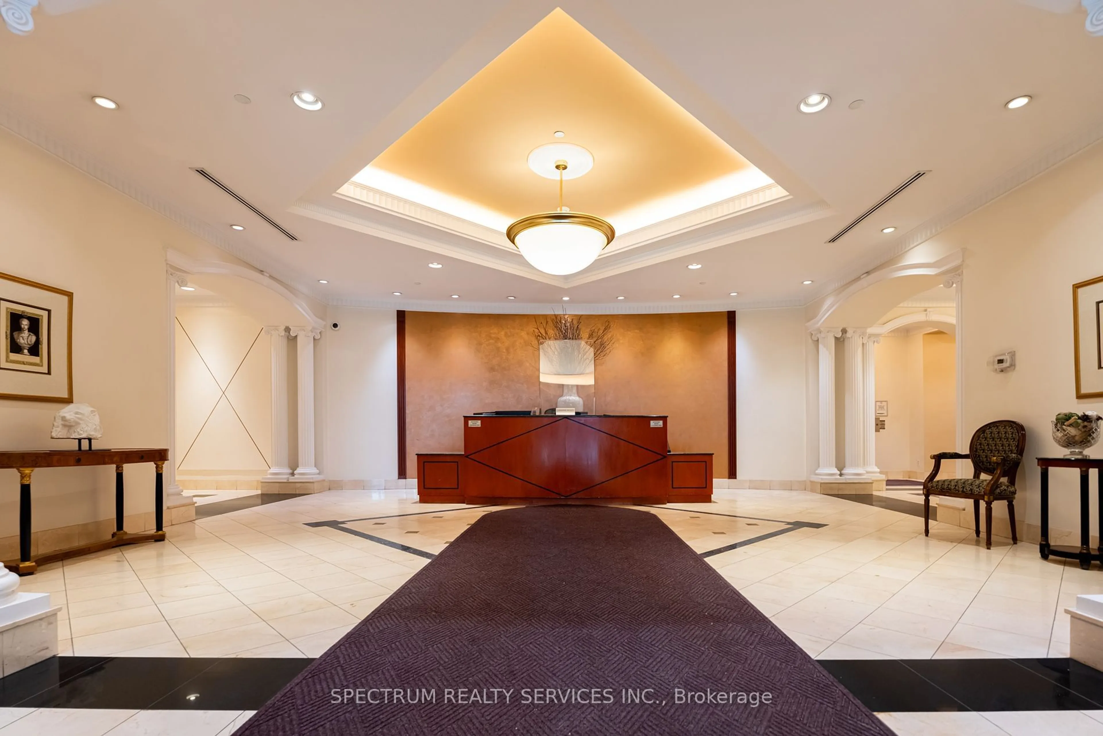 Lobby for 980 Yonge St #205, Toronto Ontario M4W 3V8