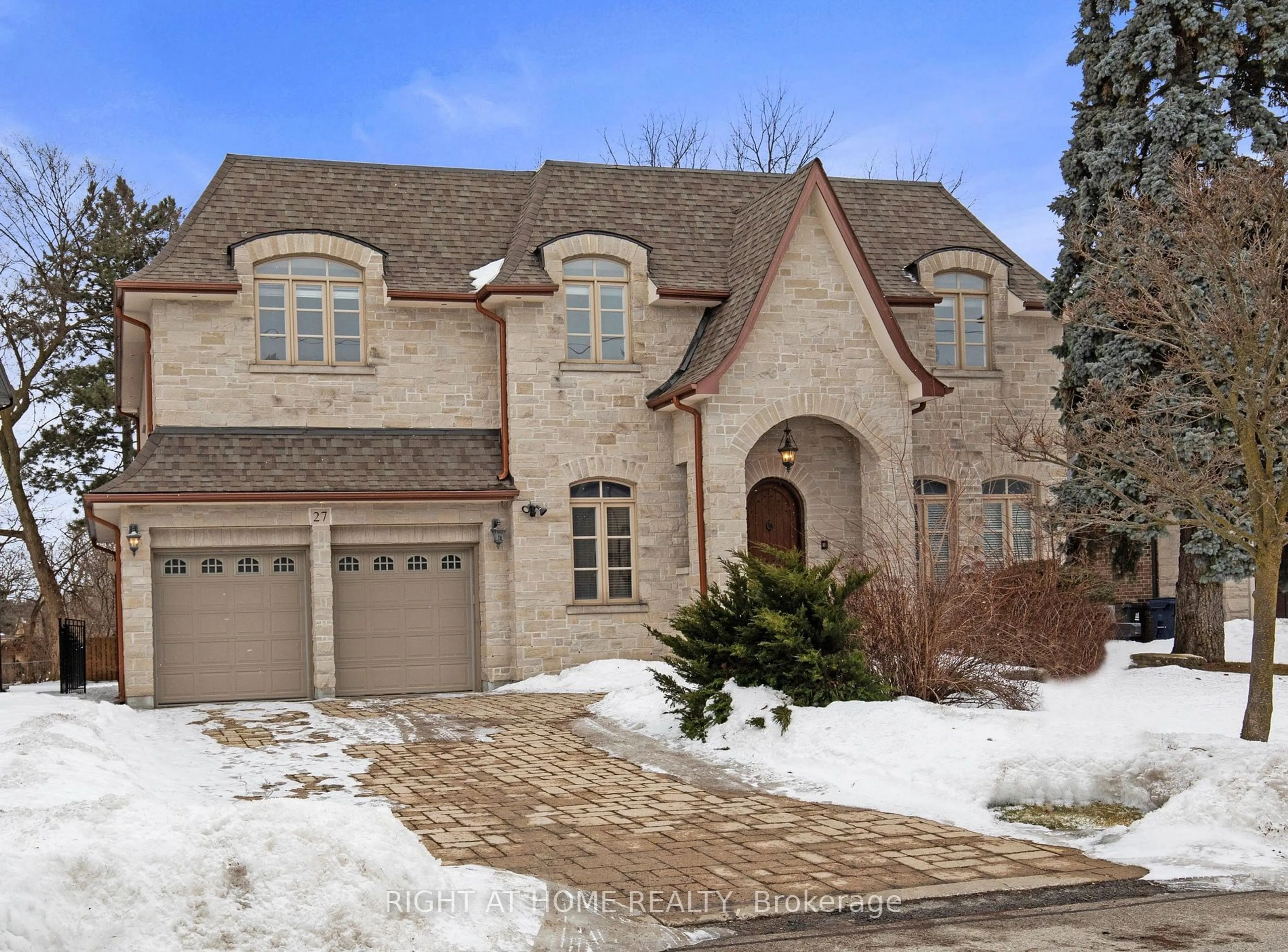 Home with brick exterior material, street for 27 Lloydminster Cres, Toronto Ontario M2M 2R9