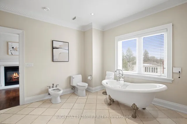 Additional image 7 of 27 Lloydminster Cres