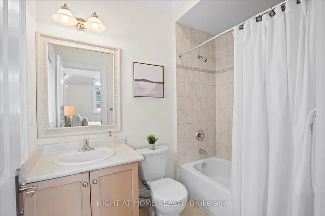 Primary image of 27 Lloydminster Cres