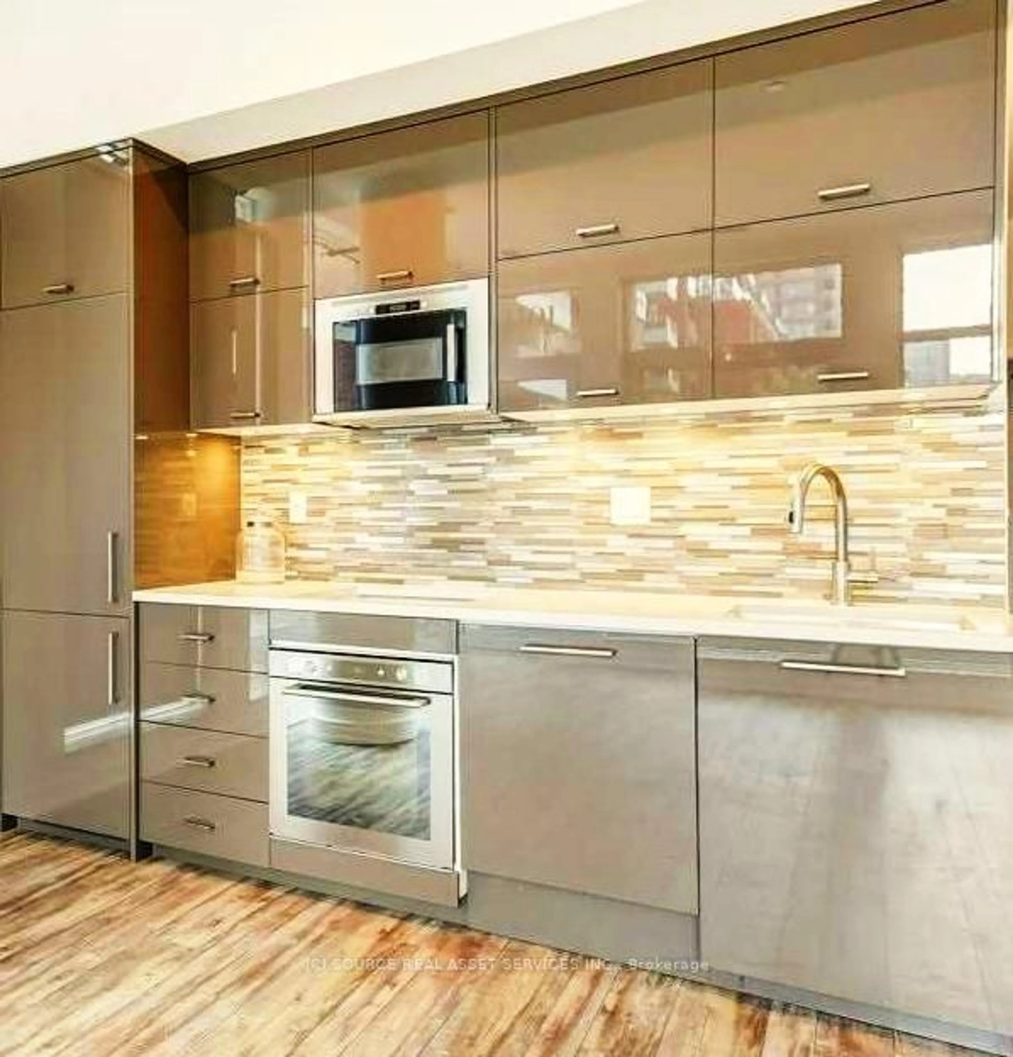 Contemporary kitchen, unknown for 106 Dovercourt Rd #105, Toronto Ontario M6J 1J1