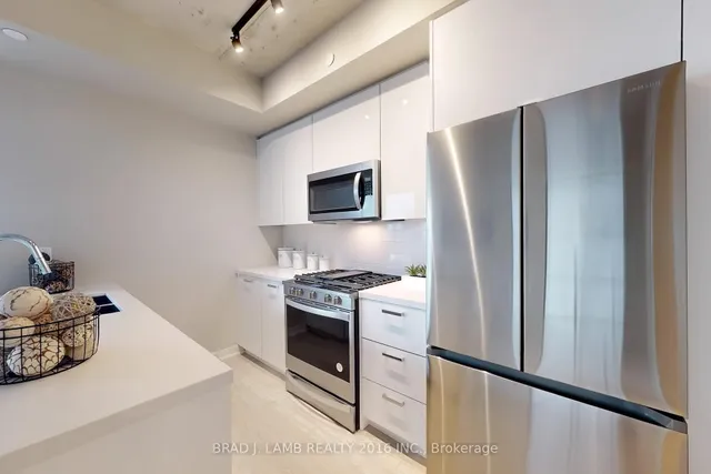 Additional property image - 195 McCaul St Unit 318