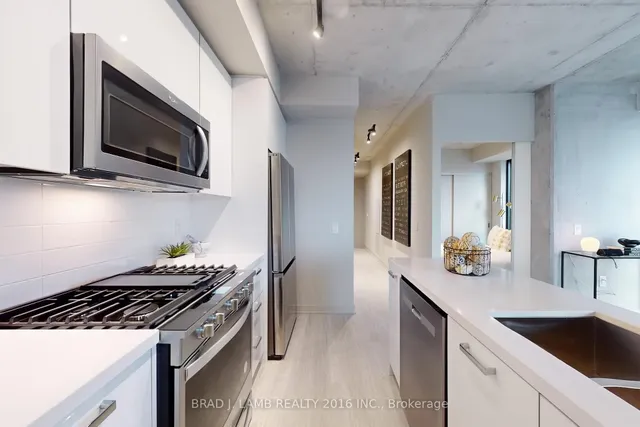 Additional property image - 195 McCaul St Unit 318
