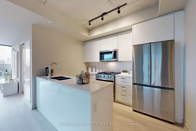 Additional property image - 195 McCaul St Unit 318