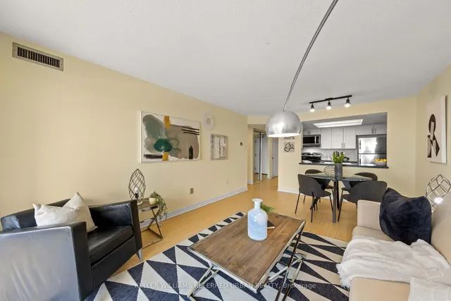Additional image 31 of 725 King St Unit 703