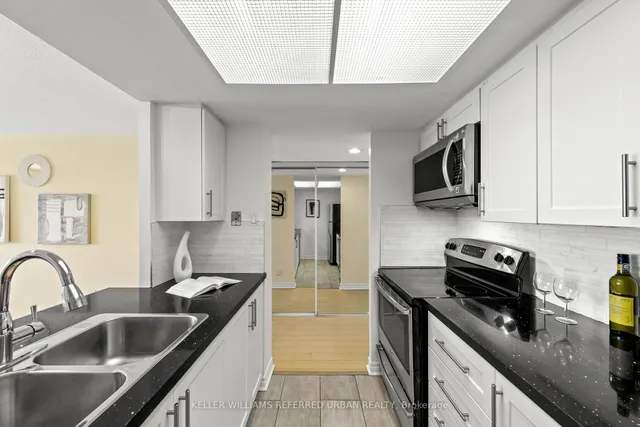 Additional image 42 of 725 King St Unit 703