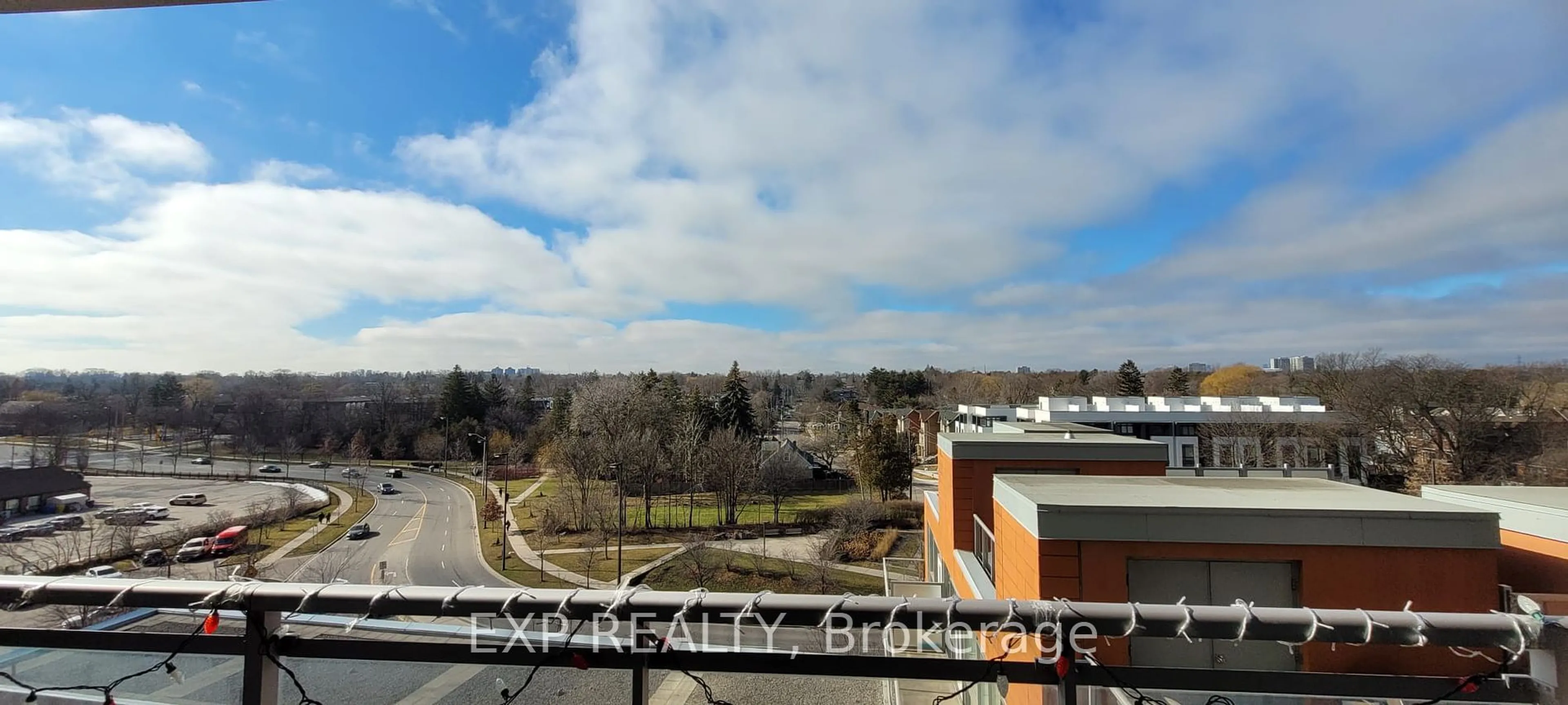 A pic from outside/outdoor area/front of a property/back of a property/a pic from drone, city buildings view from balcony for 30 Canterbury Pl #701, Toronto Ontario M2N 0B9