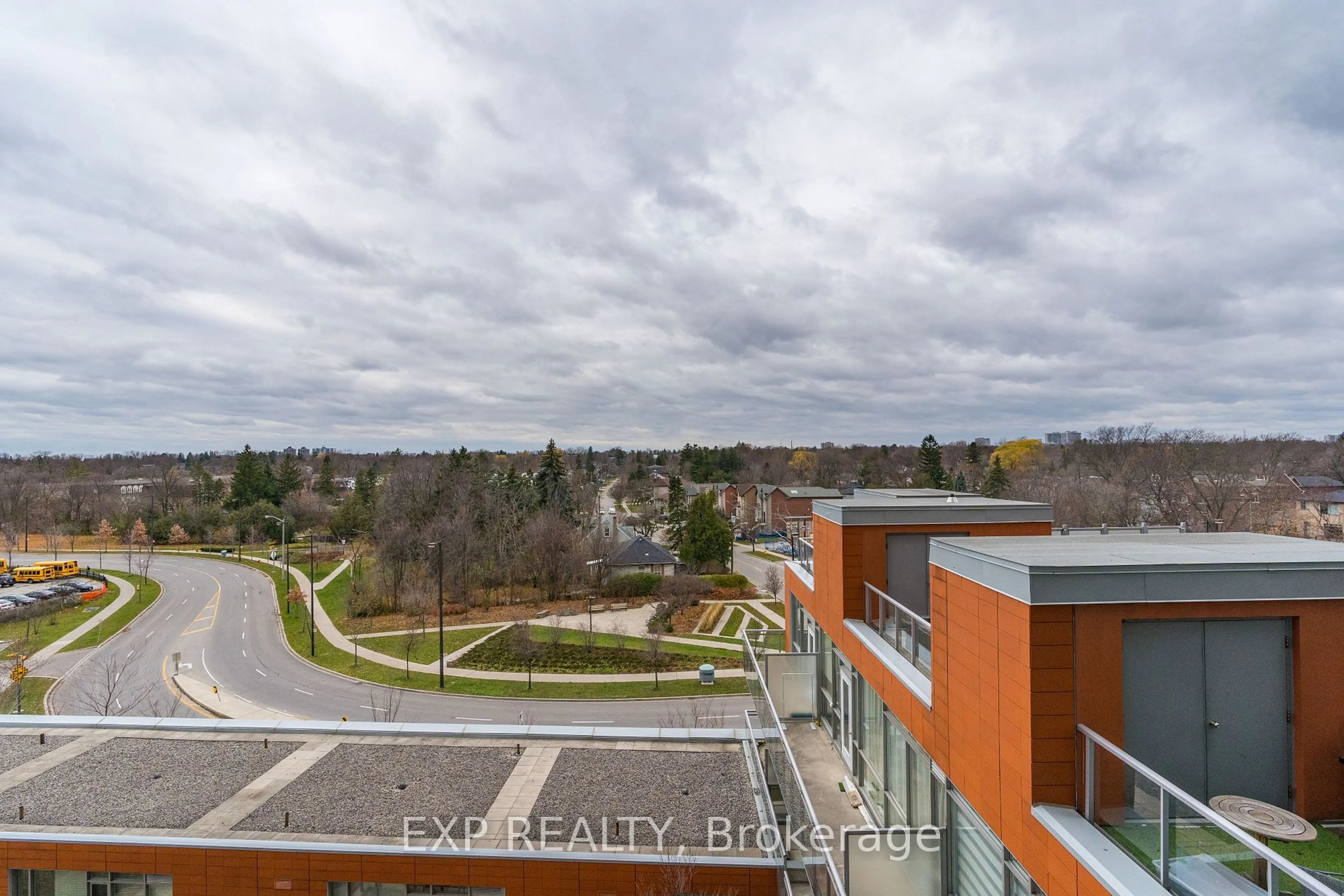 A pic from outside/outdoor area/front of a property/back of a property/a pic from drone, city buildings view from balcony for 30 Canterbury Pl #701, Toronto Ontario M2N 0B9