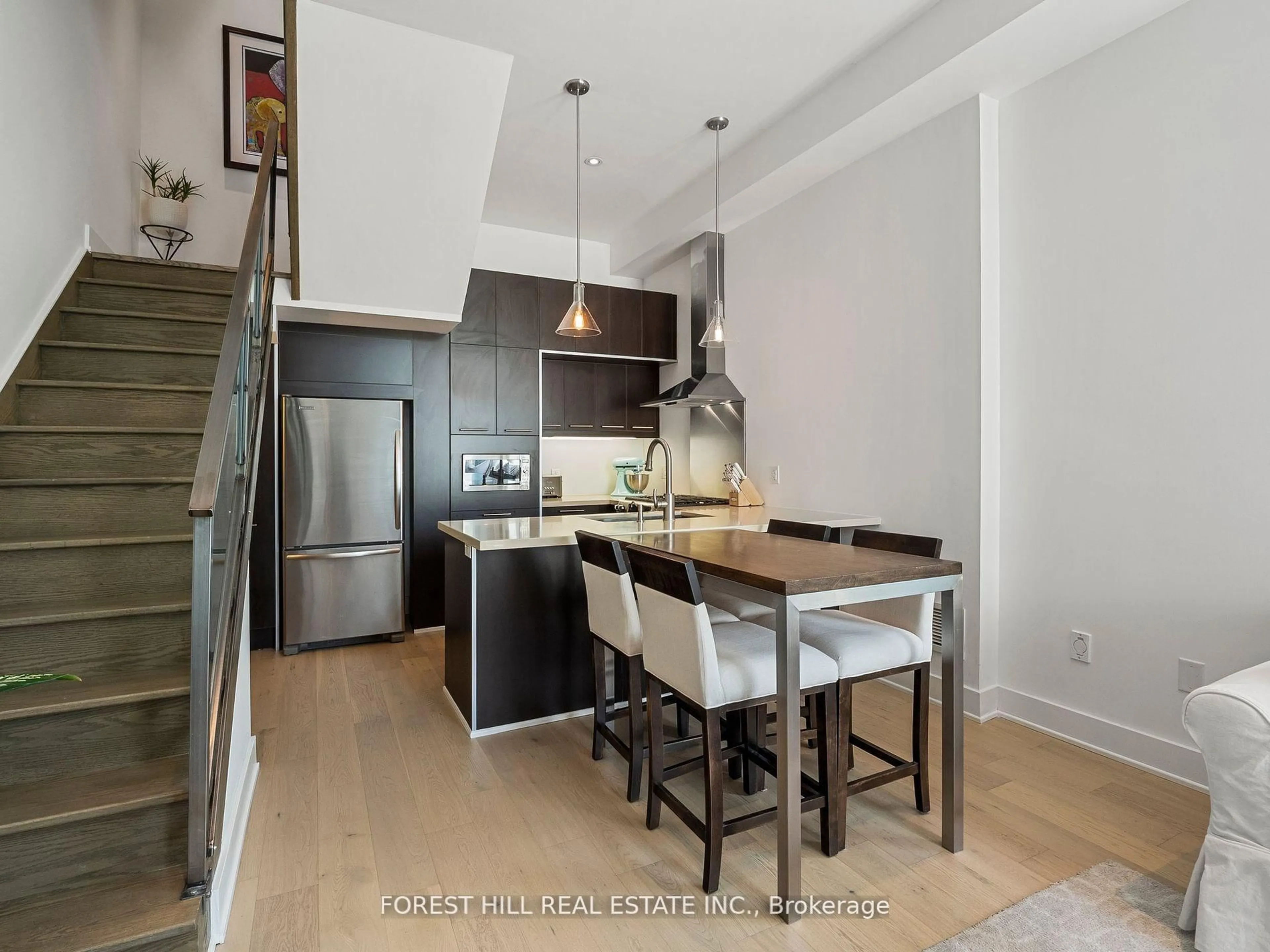 Open concept kitchen, unknown for 483 Dupont St #112, Toronto Ontario M6G 1Y6