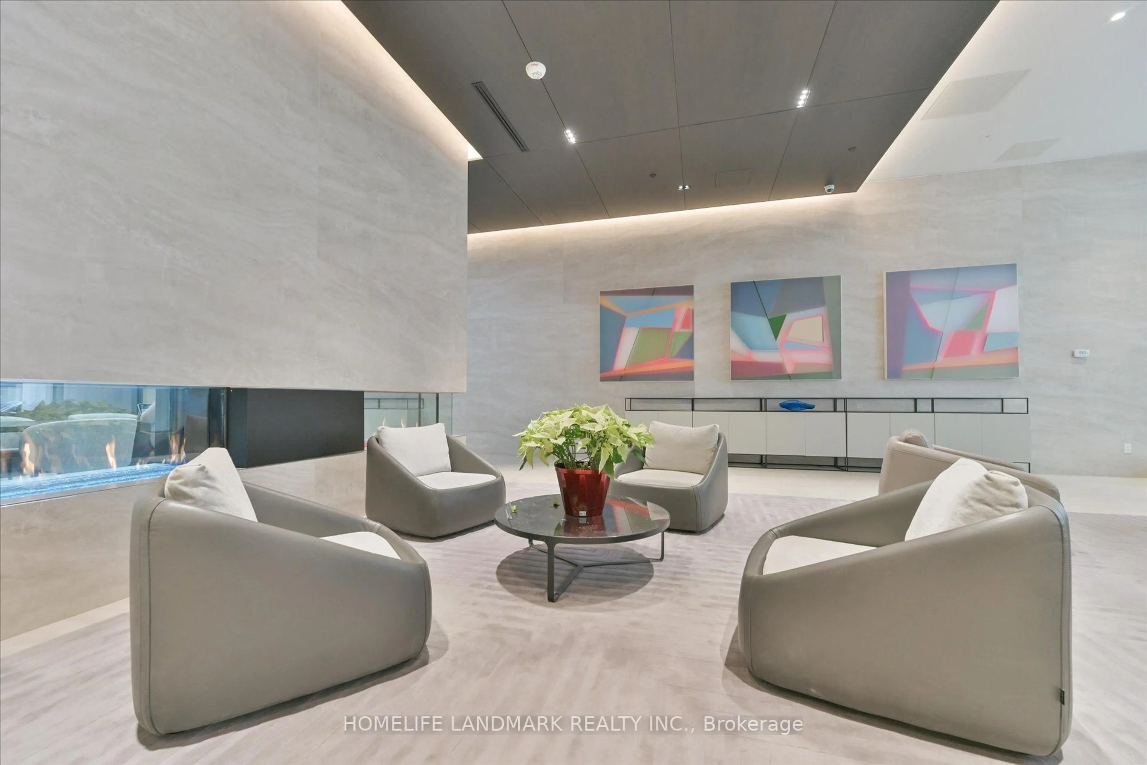 Lobby for 2221 Yonge St #4003, Toronto Ontario M4S 0B8