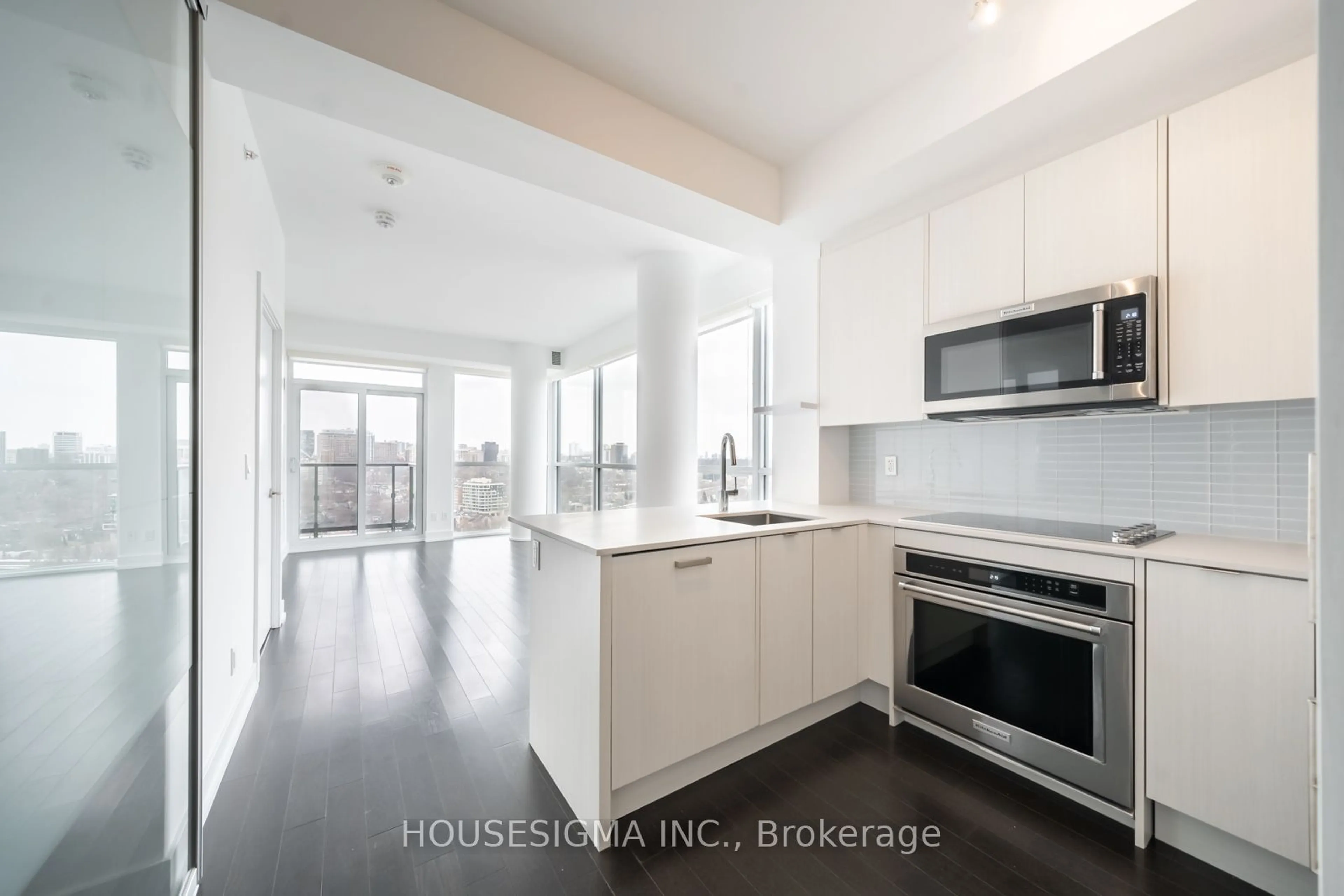 Open concept kitchen, unknown for 181 Bedford Rd #2004, Toronto Ontario M5R 0C2