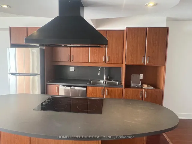 Additional property image - 550 Queens Quay Unit 1022