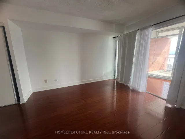 Additional property image - 550 Queens Quay Unit 1022
