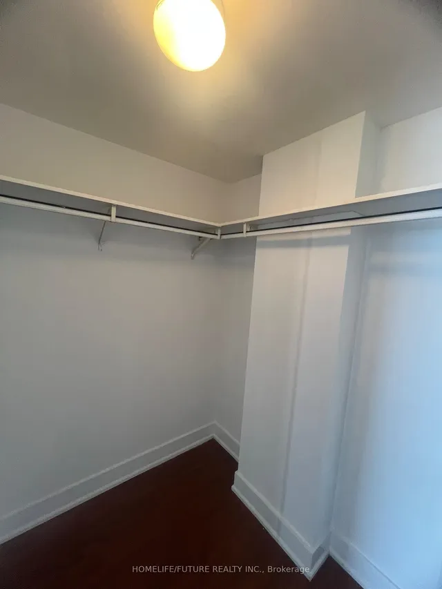 Additional property image - 550 Queens Quay Unit 1022