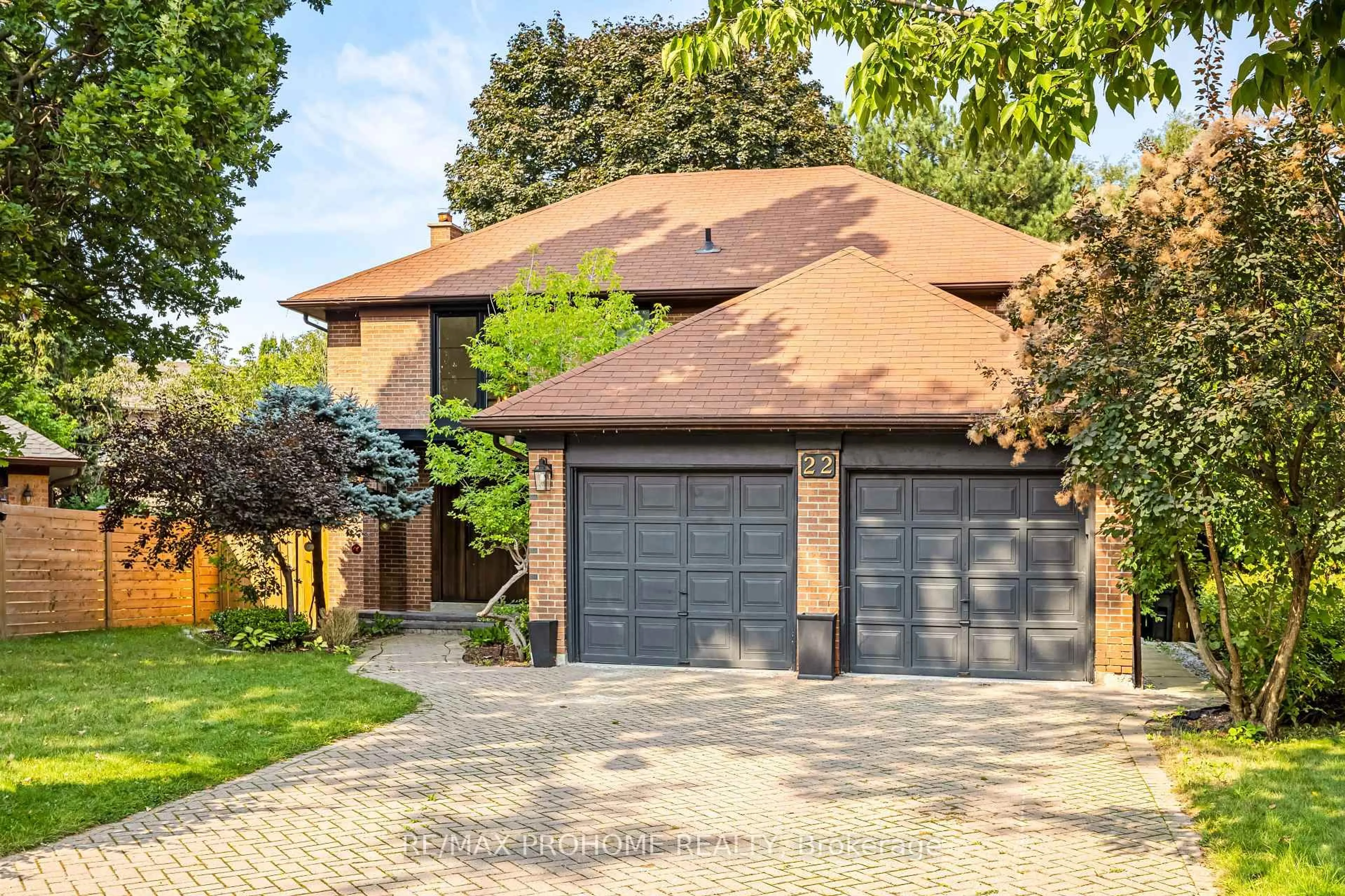 Home with brick exterior material, street for 22 Fernside Crt, Toronto Ontario M2N 6A1